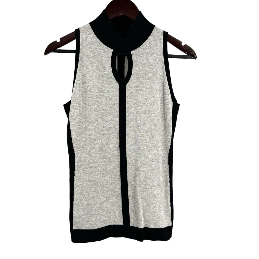 Premise Sleeveless Sweater Top Gray Mock Neck‎ Keyhole Black Trim Medium